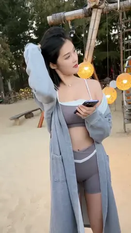 #chenger #trend #gaixinh #douyin #xiaoweiwei #trending #xuhuongtiktok #diepkhaive #yekaiwei34 #yekaiwei #xuhuongtiktok2022 #diepkhaivi 