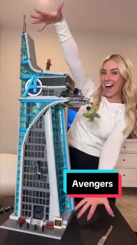 Is endgame the best movie ever? 🦸🏼‍♂️🧱🥏#CapCut #lego #avengers building the lego avengers tower