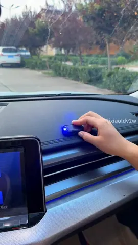 Car Solar anti-theft warning light LED71#Often parked outdoors, warning lights can be placed to prevent criminals from damaging the vehicle # solar anti-theft warning lights#Automotive supplies#fyp#foryou#tiktok 