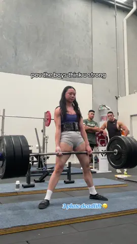my 3 plate (140kg) deadlift feeling like air before my 1 month break 🥲 #deadlifting #deadlift #140kgdeadlift #3plateclub #powerlifting #powerliftingmotivation #powerliftingwomen #powerliftinggirls 
