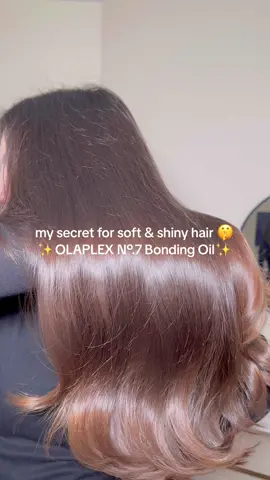 how many taps does your hair need? ✨✨ Get OLAPLEX N°.7 Bonding Oil at Ulta or Ulta.com #hairtok #olaplexshine #olaplexpartner #olaplex @olaplex 