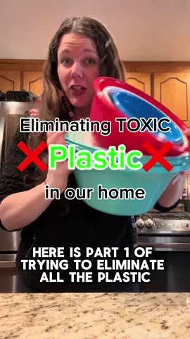 How to eliminate microplastics❌ Did you know the microplastics getting into our food every time we heat up our Tupperware?  My 2024 goal is to eliminate toxic products from our home 🏡  1️⃣This is part 1  💚In this video I swapped our plastic mixing bowls and party bowls and swapped them with stainless steel which can be multi-purposed into mixing bowls, party bowls, popcorn bowls, and whatever else you would use bowls for. 🤌Use code: 4K4AU5TL for 15% off these stainless steel kitchen bowls linked in my Amazon shop.  🚨Save this post ✈️ Share with a friend that needs to see this ✅Follow for part 2 💚 #nontoxichometips #eliminateplastic #healthykitchenhacks #KitchenHacks #nontoxicproducts 