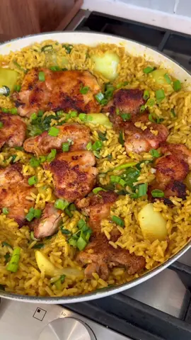 My famous creamy turmeric rice turned into a one pan meal! This rice has been number one on the blog years now- it’s soo flavorful and creamy and easy to make. I added chicken thighs, but you can definitely do this with shrimp, chicken breasts, tofu, or salmon!  1-1.5 lbs chicken thighs (or protein of choice) Garlic powder, onion powder, paprika, salt+pepper 1 tbsp olive oil  1/4 cup broth  1 1/2 cups uncooked white jasmine rice 2 1/4 cup low sodium broth 1 tbsp olive oil 1/4 cup shallot, finely diced  2 cloves of garlic, minced  2 cups roughly chopped baby bok choy (for me, this was 1 bunch) 2 cups baby spinach 1 tsp ground turmeric 1/2 tsp sea salt, more to taste 1/4 tsp black pepper 1 (14 oz) can full fat coconut milk (both watery and creamy parts) 2–3 green onions, diced 1. Start by cooking the rice. Stir the rice with 2+1/4 cups broth in a pot and cook according to directions on the box . (For mine, I had to bring to a boil then cover and simmer for 15 minutes. I then removed from heat and allows to steam for an additional 10 minutes).  2. Seasoning chicken (or protein of choice) with garlic, onion, paprika, salt and pepper. Heat a large skillet over medium heat with 1 tbsp olive oil.  3. Add chicken and cook 5-7 minutes per side, until cooked through to an internal temperature of 165. Remove from pan and set aside. 4. Deglaze bottom of the skillet with 1/4 cup of broth. Add a little more oil to the pan, then stir in shallot and garlic and cook for 60 seconds. 5. Stir in bok choy, spinach, turmeric, salt and pepper. Cook for 2 minutes.  6. Reduce heat and pour in coconut milk (use the entire can- including the water). Stir and allow to simmer with the vegetables for 5 minutes. Turn off heat, and stir in rice and add chicken back. Top with green onions and enjoy! #oneskilletmeal #onepanmeal #glutenfree #easymeals #healthyfood #healthyrecipes #healthyeating #healthylifestyle #dietitian 