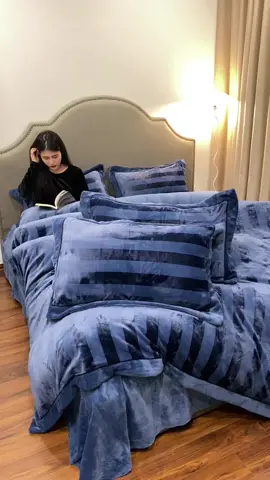 Bộ chăn ga tone màu xanh này sang không có điểm chê luôn các bác ạ !! #phúcminhbeddingstore #phúcminhbedding 