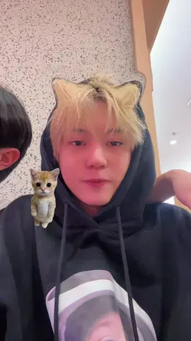 เมื่อยไหล่หนาคุณน้า #LYKN #Lego_Rapeepong #fyp 