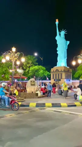 Kota madiun makin cantik, enek liberti #kotamadiun#patunglibertymadiun #wisatakitamadiun #wisataindonesia #indonesia #fyp #kontenjalanjalan #kulineadiun #kotamadiun 