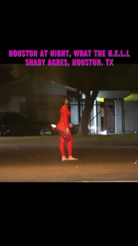 Walking around at night in Houston Texas is as scary as rumored #harryhines #dallas #houston #texas 