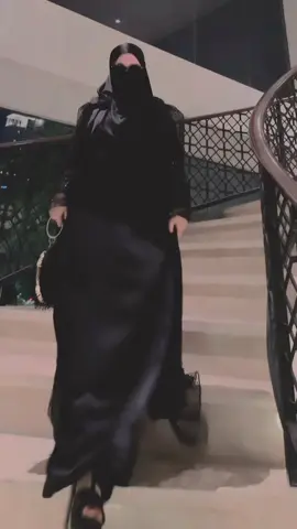 Tiati lochh fitnah lebih kejam daripada ketombeaaannnn  #ownernsqueenindonesia #naqilaluxuryboutique #nlbboutique #nsqueenindonesia #nsqueenindonesia ##nsqueensukabumi##abayanaqila##abayasukabumi##abayabogor