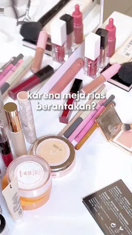 Siap-siap jadi lebih sat set deh!😍 #TemukanRagamRupamu #ruparupa #mejarias #mejariasminimalis #mejariasled #makeup #satset #fyp #foryou 