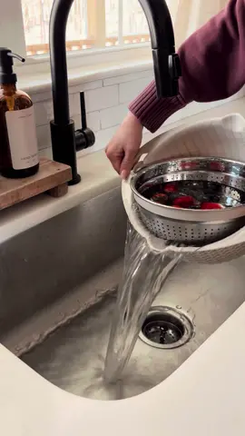 A 4 in 1 colander from Amazon, sign me up!  Tap my affiliate link in my bio to shop #fyp #fypage #foryou #foryoupage #foryourpage #fypofficial #amazonaffiliate #amazon #amazonfinds #amazonmusthaves #amazonfinds2024 #fy #founditonamazon #amazonhome #amazonhomefinds #amazonhomefavorites #amazonkitchen #KitchenHacks #kitchengadgets 