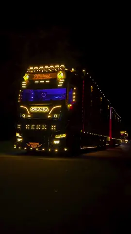 Unbelievable sound 🔊 #scania #scaniav8 #v8 #v8power #foryou #fyp ##onlywayistrucking #truck 