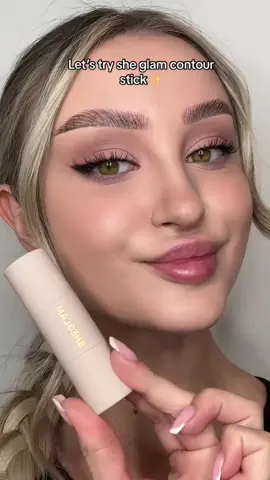 sheglam contour stick 🤎 livraison 58 wilaya📦 jijel🆓️  follow instagram sheinjijel . . . . . #sheglam #algeria #sheglamdz #maquillage #jhaz_3roussa #3roussa #dz #sheindz 