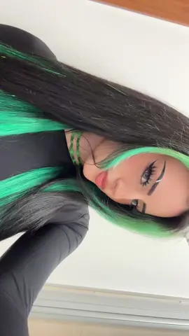 Got my hair freshly done 💚
