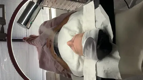 Self Care Thursdays 🧖🏻 #mensgrooming #mensfacial #SelfCare #peace #relaxation #minifacial #woodbridge #vaughan #thenorth #skincare #beautybar #aesthetic 