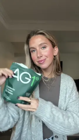 How's @Cait Regan starting the new year? The same way she starts every day: AG1+ cold water + lemon + ice. A combination that can't be beat. 💯 #supplement #morningroutine #greenspowdersupplement  