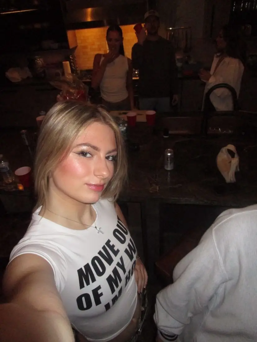 Thuggin it out (im a munch)