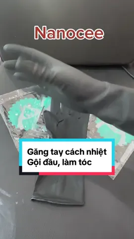 Găng Tay Cách Nhiệt Gội Đầu Dưỡng Sinh, Làm Tóc - Bao Tay PVC Cách Nhiệt Độ Bền. Bên em có 2 size S và M - Găng tay cao su đen  - Được làm từ cao su non tự nhiên, nên rất dẻo, dai, bền - Sử dụng được nhiều lần - Được sử dụng cho thợ làm tóc trong các salon tóc và barbershop, dùng để uốn ép nhuộm - Dùng trong các spa làm đẹp, gội đầu dưỡng sinh, có thể chịu nhiệt nên sử dụng gội đầu dưỡng sinh rất tốt #gangtayden #gangtaycaosu #gangtayden #gangtaycaosuden #gangtaygoidau  #baotayden #baotaycaosu #baotaycaosuden #baotaygoidau #baotaygoidauduongsinh #gangtaygoidauduongsinh