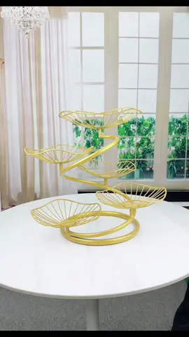 Khay để bánh kẹo trái cây nhiều tầng mang phong cách trời” Âu “ #khaydebanhkeo #khay2tang #khaydunghoaqua #giadungtienich #giadungdanang #xuhuong