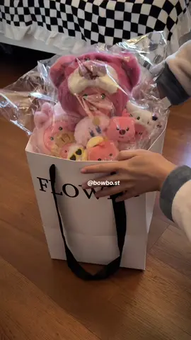 Anh ơi bé muốn #gấubôngcute #gấubôngbybow #phụkiệnnhàbow #hoagaubong #bowbost #hoagấuloopy #loopy #loopynhàpea 
