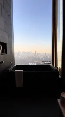 tokyo’s most overpriced hotel. deluxe suite, 389,000¥/night ≈ S$3600 or 2100£ - I’m sorry but the price did not match the experience. I’m not even going to talk about the service (which was rather shit), just going to focus on the room itself.  - first thing, it’s winter, why are the duvets so thin!!! even if it wasn’t winter, a blanket should feel substantial, not a “paper-thin” cloth🙃 - second, this one really got me 😒😒. they combined a twin bed to form a king bed. you can feel the gap in the middle. for the price i paid, i would expect an actual king bed… not two beds pushed together to become one.  - thirdly, the shower amenities… get better soap PLEASE  - fourth, the television is outdated and from sharp. for the price of the room, you would think they could afford a nicer tv maybe a smart tv from samsung or lg in the room😬😬 - fifth, the kettle is from russell hobbs…. that’s the cheapest alternative when you look for an appliance in the uk 😂🙃 - let’s talk about the positives. I loved the spa (the pool & the gym), the hotel lobby (stunning), the room design; layout is great, the japanese aesthetic (yum), the bathtub (chef’s kiss), and both the room service dinner & the breakfast we had was lovely (best hotel ~set breakfast~ in tokyo by far;  wish it was a semi buffet tho).  -  conclusion: I really wanted to love this hotel, but it needs some fixing (because what sets a luxury hotel at this level apart are the little things!!!), and some of the staff definitely needs re-training🙂 lastly, maybe also get on with the times and get on whatsapp or some other messaging app so guests (that are not local) can communicate with the hotel easily when out and about. emailing and waiting hours for a response is 👎👎👎.  - at this price point, i think the four seasons otemachi is a far superior hotel and it’s located just a few minutes away.  - despite all my “complaints”, i will give the aman tokyo another chance. looking at booking a much higher room category next time; the blackpink room🤨 (signature suite category - city suite). cuz maybe if i spent 5K+/night I’ll get some better service🙄 or maybe i just went at a wrong time🤷‍♂️ (a week after new years)  - #tiktoksg #sgtravel #japantravel #amantokyo #amanhotels #luxuryhotels #luxurytravel #firstclasstravel #tokyotrip #jennie #blackpinkjapan 