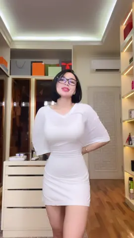 Cobain yuk!! Seberapa tipis kamu ?😋 - Klo mau coba , jangan lupa rajin minum @royalefit_id dulu setiap hari, yang bikin pencernaan kamu lancar, stamina kamu terjaga, perut kamu anti buncit 😜🥳