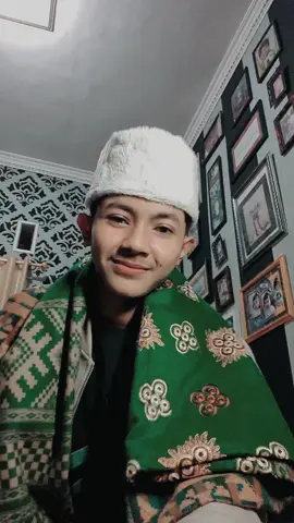 diASYIQin aja pokonya (when di tiktok,ig,and WA isinya pernikahan ning chasna and gus sunny semua) #sholawat#asyiq #arabicsong #asyiqjalurvip #syafiqalattas 