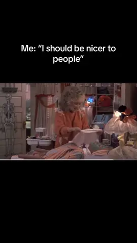 🤣#ihatepeople #badmood #ouiserboudreaux #antisocial #verybadmoodfor40years #steelmagnolias #claireebelcher #iampleasant #CapCut #fyp #steelmagnoliasmovie 