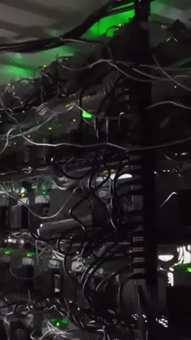 Argentina mining visit 👋🌎  Who wants to go with Jorge and visit Argentina’s mining farm in February? 🤩 Watch a video from the first visit to the mining farm and treat it like a foretaste before the live visit! See you soon! 🤗❤️  #Argentina #cryptomining #cryptominingfarm #bitcoinminingfarm #iMine