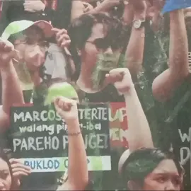 i just want to share my school project in contemporary arts last year September 28. I made this because people nowadays doesn't care about the history and we should not forget the past because I miss you #mixedmedia #neveragain #neverforget #contemporaryart #marcosparinmgaulol #protest #schoolproject #bongbongmarcos #philippines #history 
