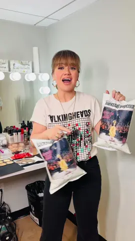 Rob’s Backstage Popcorn has a new look and even bolder flavor! You can find my favorite, Kelly’s Classic BBQ at a Walmart or Albertsons near you!