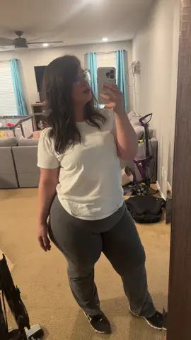 Everyone tells me to take plenty of before pics/vids so 💁🏻‍♀️ here ya go! #mounjaro #zepbound #trizepitide #weightlossjouney #mounjarojourney #before