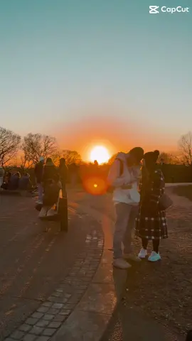 Never judge a book by its cover ‼️✨#Motivation #fyp #fypシ #sunsets #primrosehill 