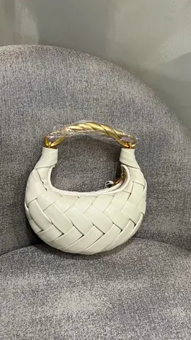 In love com a minha primeira jw pei 🤍✨ #jwpei #orlaweave #bag #unboxing 