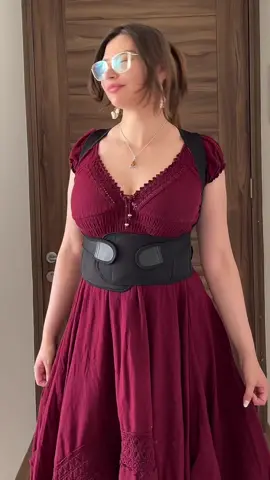 I love the pleasure I feel when I put on my posture corrector. 🤩 #posturecorrection #posture #phisioterapy #posturetips 