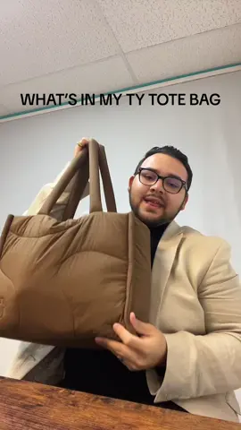 what’s in my @thirtyyears tote 👜 use code “ARMANDODIY” at checkout for $$ off! #thirtyyearsdrifttote #thirtyyearstote #whatsinmybag 