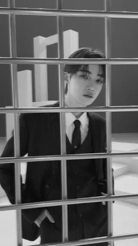 방심한 그때 Caught in this 뉴 trap🐧 #THEBOYZ #더보이즈 #NEW #PHANTASY #덫 #RATINTHETRAP