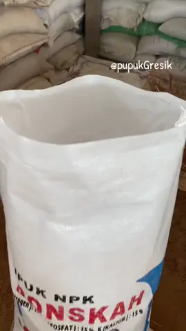 apaan tuhh #petaniindonesia🇮🇩🇮🇩🇮🇩🌿🌿 #petanimuda #pupuk #petani #phoska #pembenahtanah #pupuknonsubsidi 