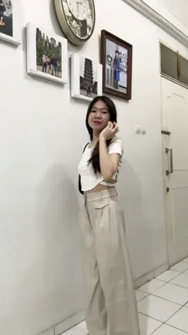 croptop anti nerawang👌🏻  #OOTD #croptop #fitcheck #outfitideas #outfitinspo #gayaditiktok #grwm #getreadywithme 