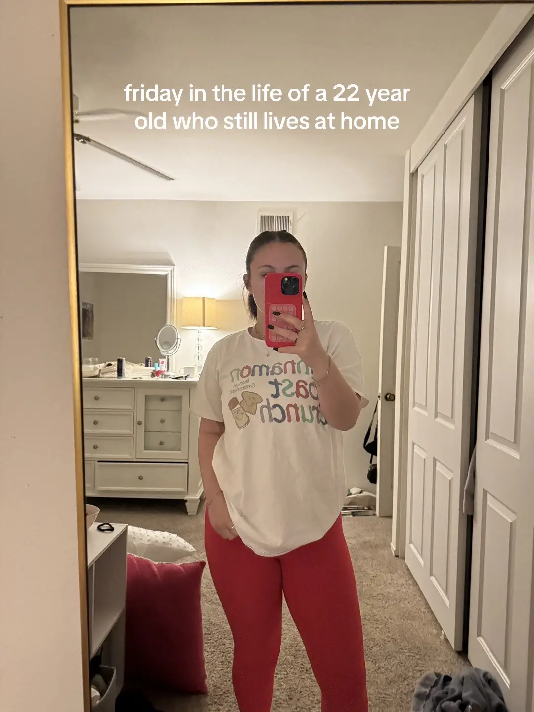 happy friday!! #dailyvlog #Vlog #dayinmylife #dayinthelife #dayinlife #dayinmylifevlog #dayinthelifevlog #DailyRoutine #photovlog #photovlogs #livingathomeinyour20s #livingathome #lipfiller #fridayvlog 