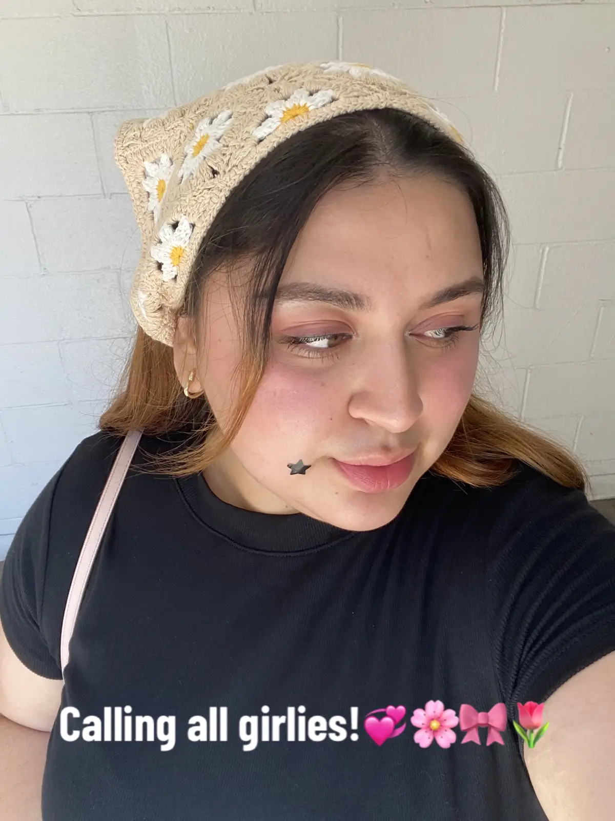 #teamwork #followtrain #roadto1k #girlssupportinggirls 