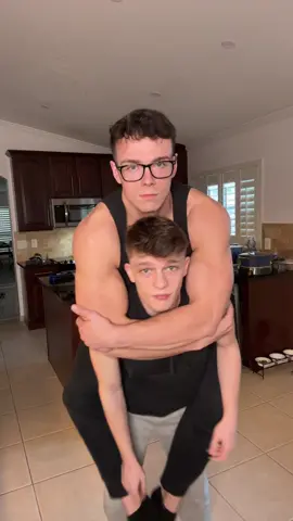 We almost fell lol #fyp #foryou #hug #trending #viral #boyfriend #funny #couple #couplegoals #couplecomedy #Relationship #relationshipgoals #Love #xybca 