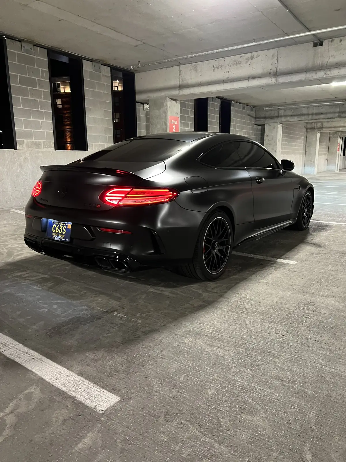 #darknight #mercedesbenz #c63s 