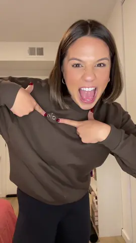 @Alo Yoga you are 100% worth the hype! #aloyoga #prpackage. #darcymcqueeny #fyp #washingtondc 