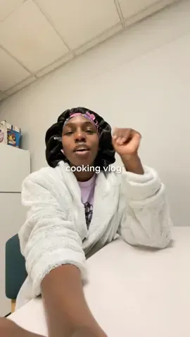 my bf made me dinner 🥰 #cookingvlog #boyfriend 