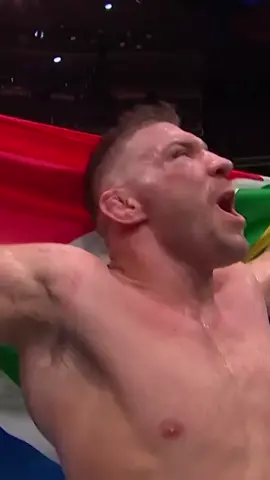 Already has his eyes set on his next opponent 😤 #dricusduplessis #israeladesanya #UFC #mma