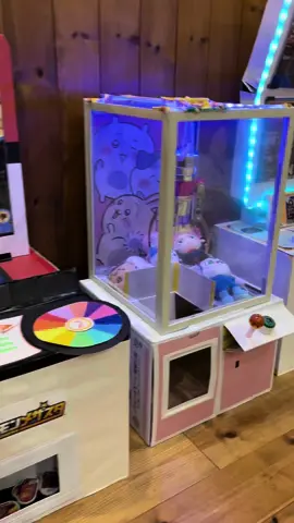 クレーンゲームを作ってみました☺️ 動かすのは手動だけど、それもまた楽しい🎶 #手作りクレーンゲーム#ゲームセンター#工作#子供のいる暮らし#メザスタ
