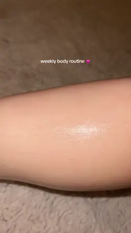 It’s called Moroccan Tabrima and it’s an ancient traditional body treatment based on mixed herbs and spices (and can vary). It has relaxing and healing effect on body and mind, perfect for Saturday night 💖 #fypシ #fyourpage #bodycare #SelfCare #selflove 