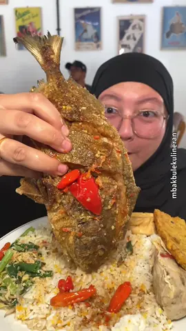 Deket dr Stasiun  . #kuliner #malang #kulinermalang #longervideos 
