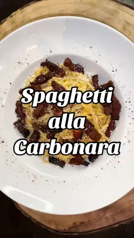 La vraie Carbonara, sans crème fraiche et lardon herta fratello, andiamo !! 🍝🇮🇹 #pasta #carbonara #fyp #vrai #recette #rome #italie #italianfood #spaghetti #linguine #guanciale #lardon #oeuf #creme #asmr #classic #carbonaraday #recettefacile #recetterapide #recettesimple #vraicarbonara #veritable #amour #Love #foryou #carbo #italia #meilleur #asmr #explication #lardon #cook #cuisine #tiktok #viral #viralvideo #pates #cooking #chef #homemade #faitmaison #amour #passion #fromage 