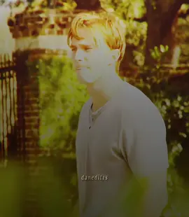 bro forgot to switch outta rafe mode #outerbanks #obx #rafecameron #rafecameronedit #drewstarkey #edit #fyp #foryou 